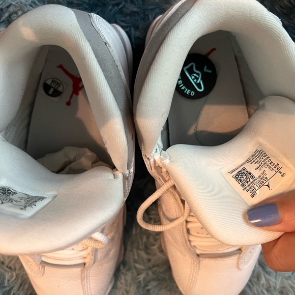 White Air Jordan high tops size 8 - Picture 7 of 9